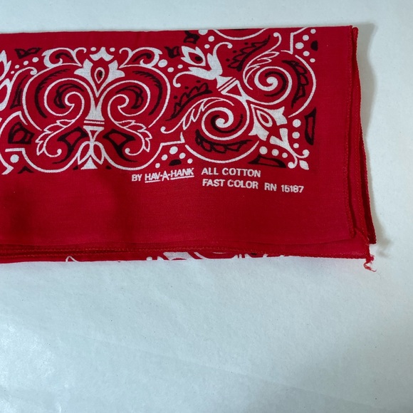 Vintage red handkerchief bandanna classic - Picture 4 of 4